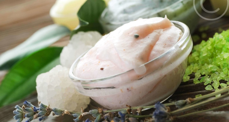 Moisturizing Face Mask Recipes